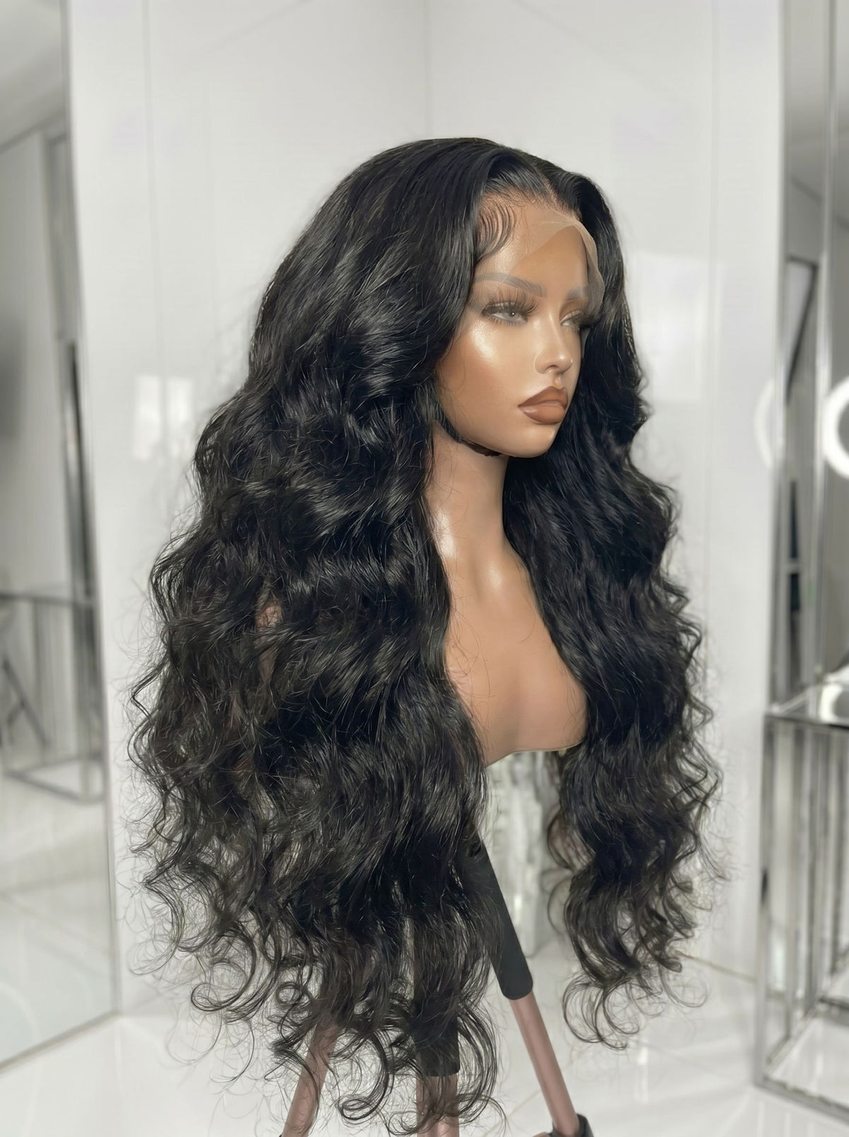 BELLA | RAW WAVY FRONTAL WIG