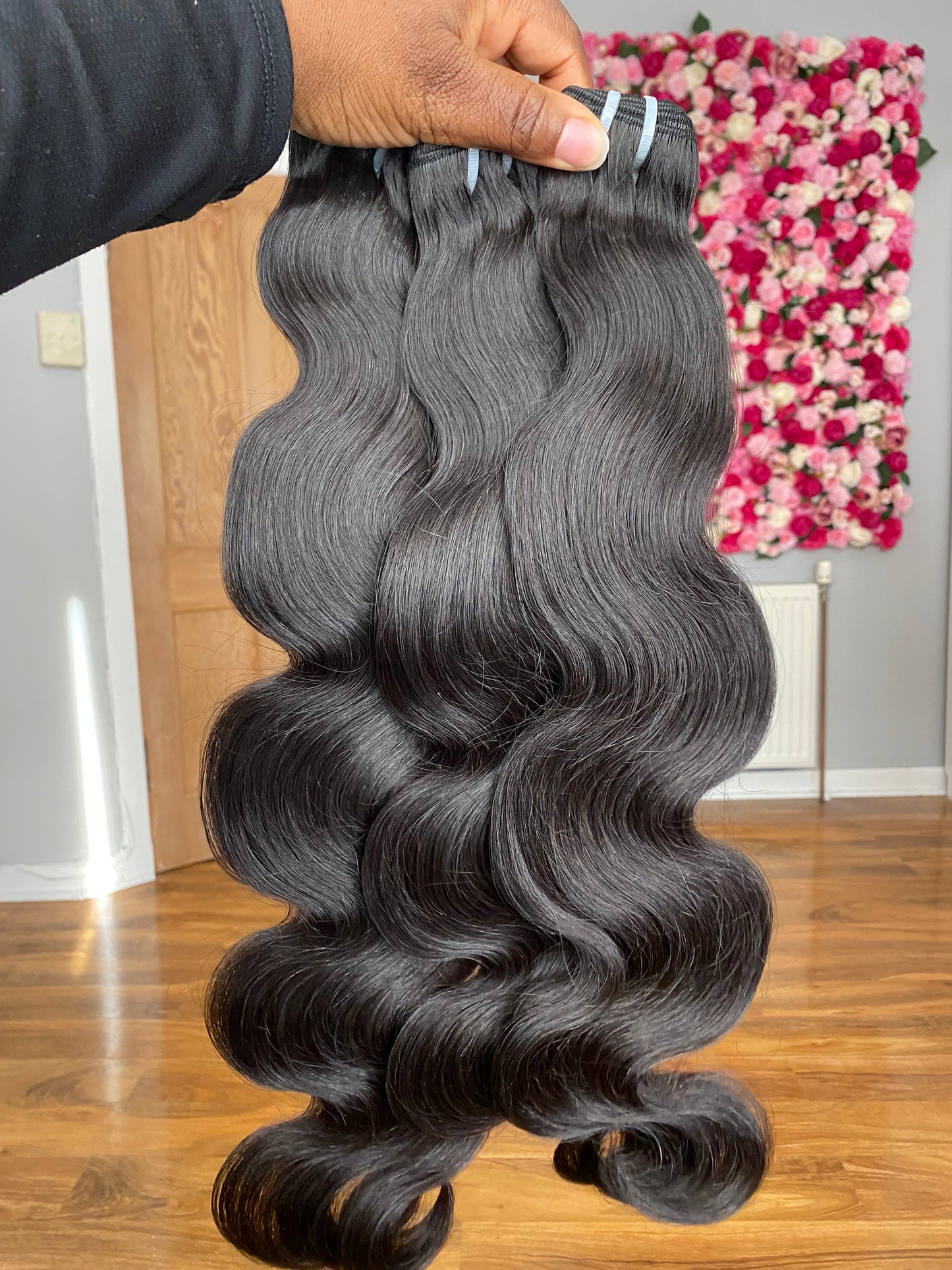 Luxury Virgin Wavy Extensions