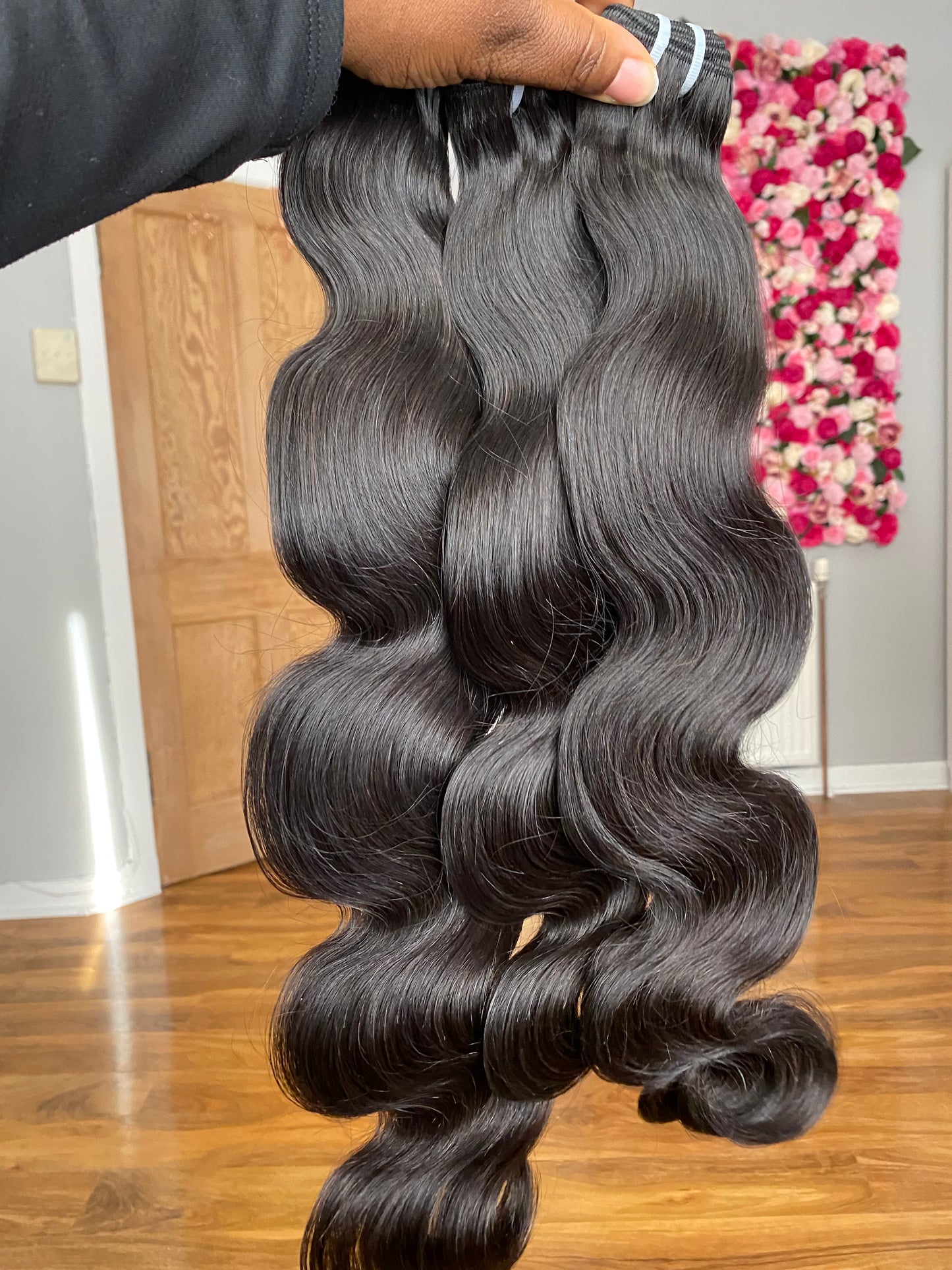 Luxury Virgin Wavy Extensions